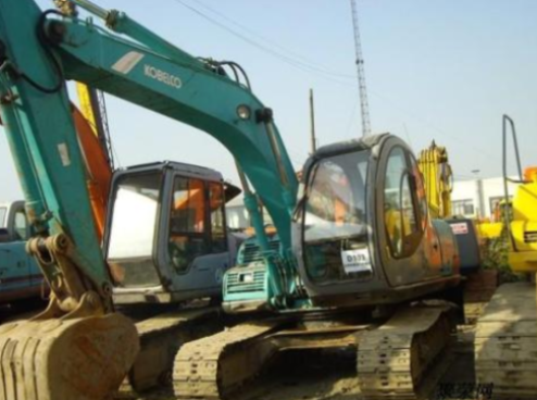 挖掘機陷車，你需要了解以下方法